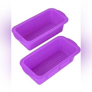 Lot Of 2 Silicon Bread And Loaf Pans.